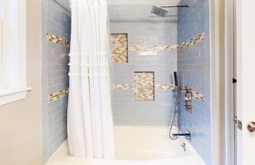 Lisa Lane - Photo 34