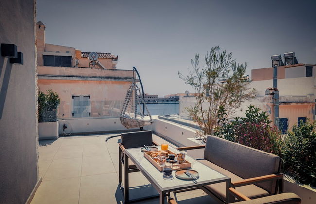 NINEMIAN SUITES SYROS - Foto 19