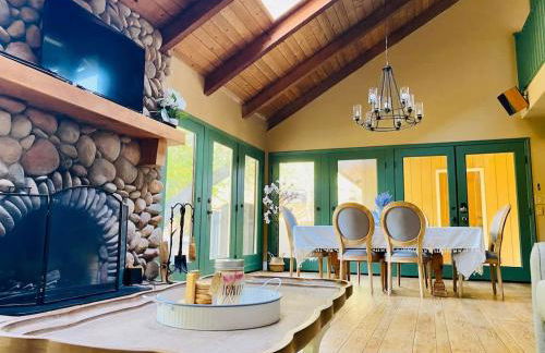 Sequoia Cabin by the River - Photo 25