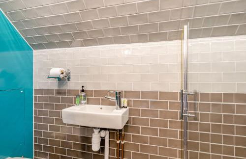 Hook & Hatchet - Uk48201 - Foto 19