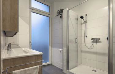 Feinzeit Lovely Lou - renovierter Altbau, Design, Zentrum! - Photo 4