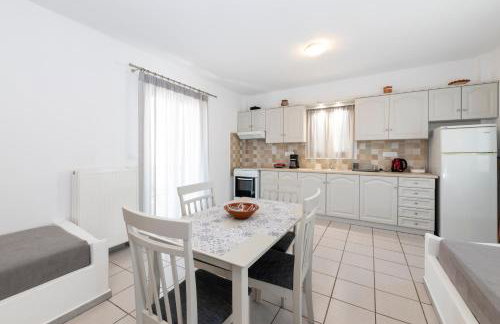 Litsa Rooms - Photo 14