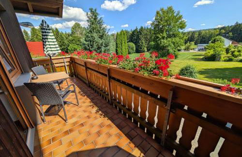 Gästehaus Philipp im Herzen des Fichtelgebirges - 5 Ferienwohnungen, großes Grundstück, Wald und Wiese, Wohnung mit privater Sauna, kostenfreie Parkplätze, WLAN - Foto 54