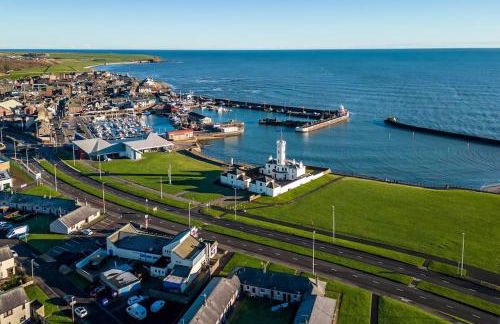 Sea View Luxury Apartment 3 bedrooms Free Parking - By Coast Apartments - Photo 50