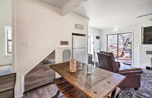 Shared Dock and Seasonal Pool Lakefront Grove Cabin - Foto 12