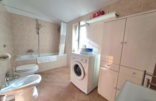 Appartamento la casa di Mary Anguillara Sabazia-Lago,Relax e Roma a portata di treno - Foto 13