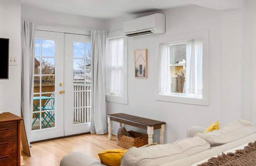 Walk to the waterfront! The Hobbit House - Foto 7