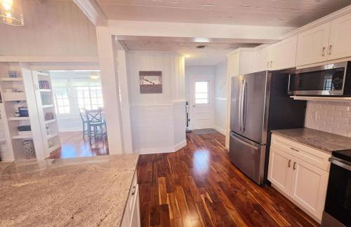 One-of-a-kindBeach, Village, Dock & Private Pool! - Foto 13