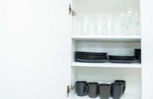 Stylish 3 bed house with free parking - Foto 4