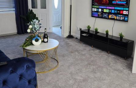 Luxury Modern Comfy 3BR House Contractors Family - Foto 26