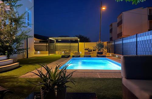 Villa Andrijana - Exclusively Yours - Family Getaway with Private Pool - Photo 1