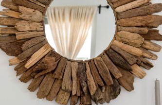 Go Skiing or Hiking from an Enchanting, Light-Filled Home - Foto 26