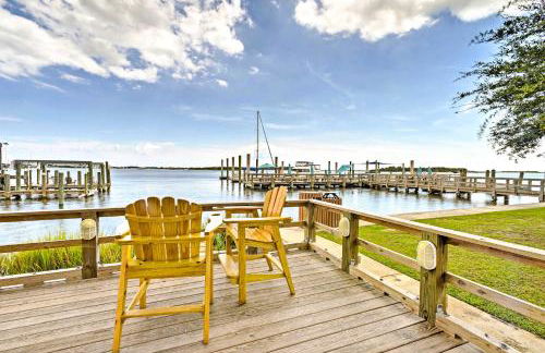 Historic Swansboro Studio with Intracoastal View! - Foto 24