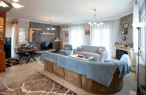 DREAM Home Ioannina - Photo 25