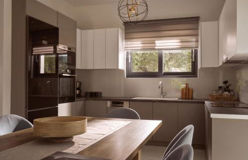 Solis Ortus Villa, a Sublime Sanctuary with Pool, By ThinkVilla - Foto 27