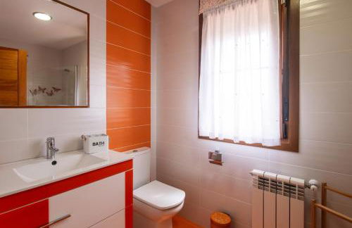 Villa Senda Llanes – Jardín, Terraza y Playa Cerca - Foto 28