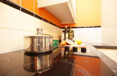 2 bed bungalow - Driveway Parking - Foto 19