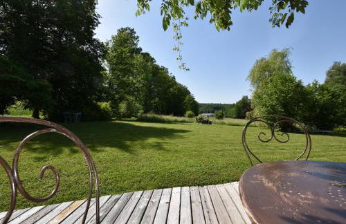 Holiday Home in Auvergne With Roofed Garden and Terrace - Foto 54