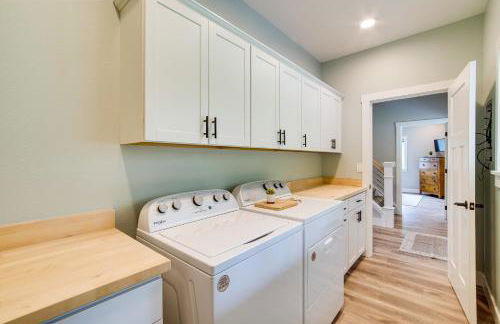 Charming Florence Home with Fire Pit and River Views! - Foto 29