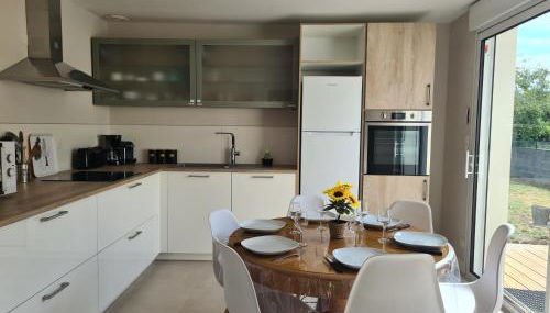 Maison du Puy avec jardin clos, 4 min Puy duFou - Foto 3, dishwasher, toaster