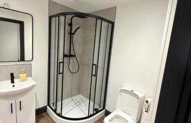 Cosy Apartment in Newark- Free Parking - Foto 14