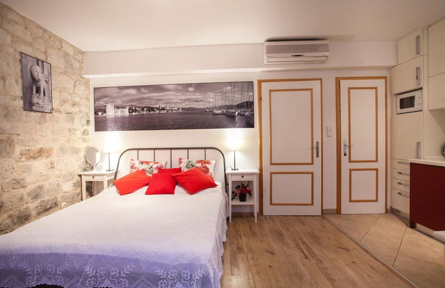 Apartment and Room Ursa - Photo 5