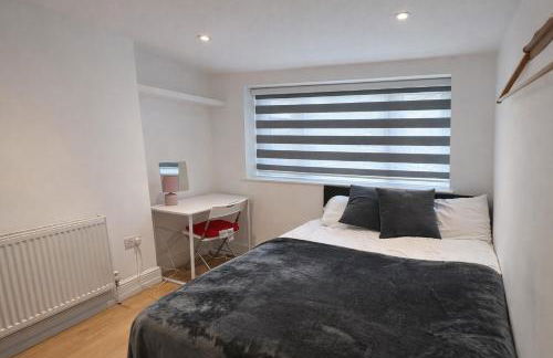 6 Bedrooms Entire House in King's Cross - Foto 7