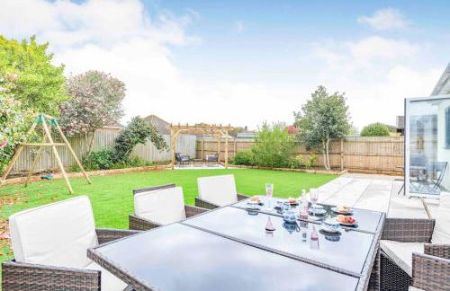 Luxe Ocean+playroom+Seascape - Photo 25