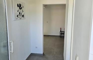 UZ Villa 11 - Laatzen 10 Minutes to Hannover Messe 140qm Modern Living Self-Check-In Wifi Parking - Foto 21