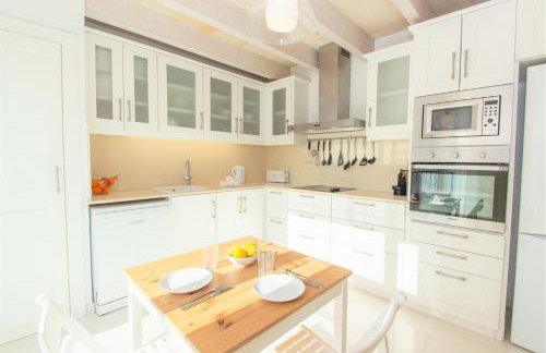 Casa Lluminosa, fabulosa y moderna casa de pueblo by Sonne Villas - Photo 64