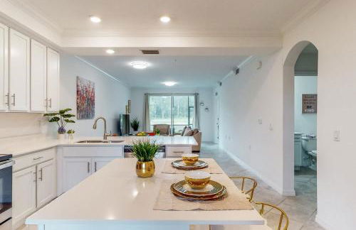 Play and Stay 1st Floor Ava Maria Condo! - Foto 13