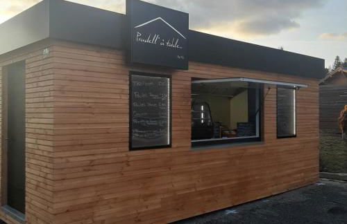 CHEZ LYLi & COMPAGNIE, PISCINE, JACCUZZI, SALLE DE SPORT - Foto 19