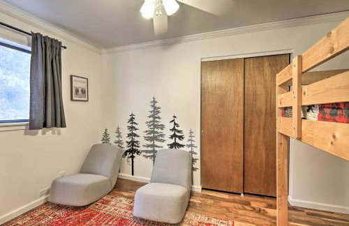 Hot Tub and Patio Pet-Friendly Cabin in Munds Park! - Foto 22