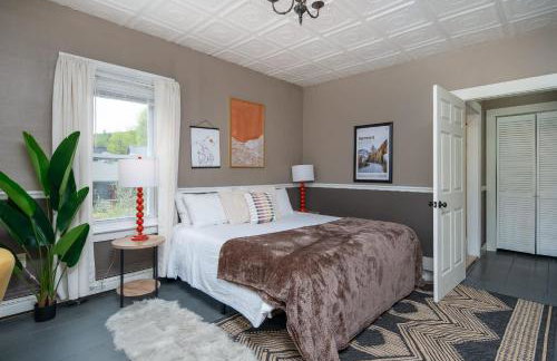 Game Room 10 Min to Trails - Foto 42