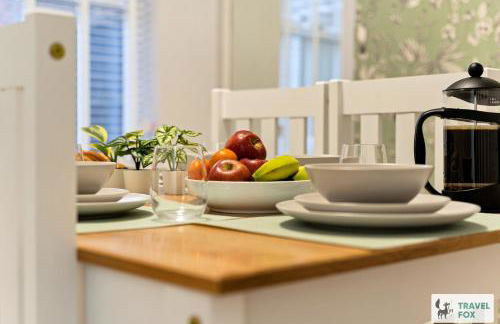 Liz's 4 Bed House: Close to the Motor Point Arena - Foto 48