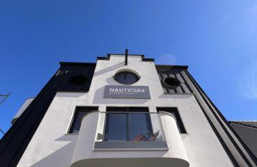 Lobster im Nauticum - Foto 7