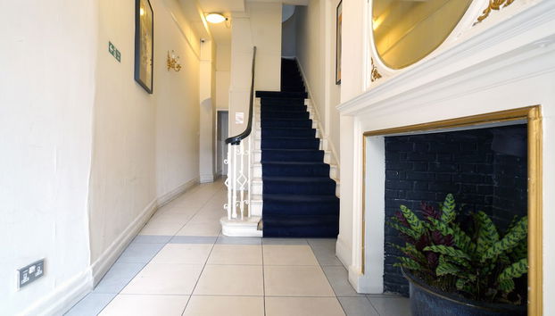 Entrada (vista interior)