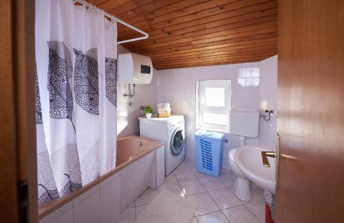 Apartments Lara - Photo 10