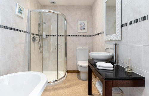 Dormie Cottage, lovely bright and spacious bungalow with wood fire - Foto 8