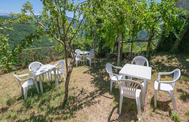 Holiday Home in Sellano With Pool & Sun Terrace - Foto 26