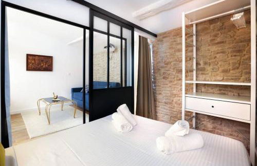 Le Palais d'Aliénor - parking gratuit - Foto 12