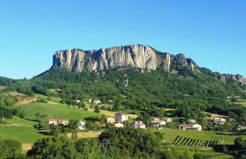 Pietra di Bismantova Short Lets - Foto 24