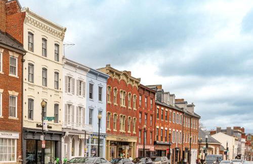 HEART of OLD TOWN Historic 2 BR Walk to KING ST - Foto 62