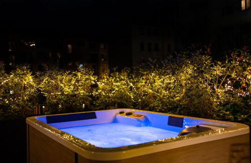 Modigliani Terrace Jacuzzi Golden House - Foto 45