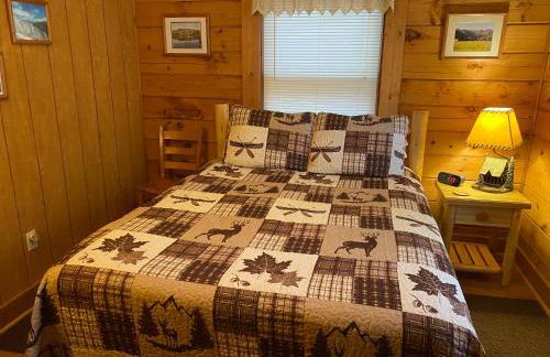 Misty Creek Log Cabins - Foto 41