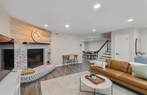 Newly Renovated, Dog Friendly, Stocked Kitchen - Foto 26