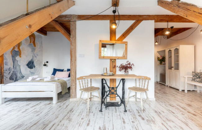 Large Holiday Villa With Garden, 6 Bedrooms - Foto 17