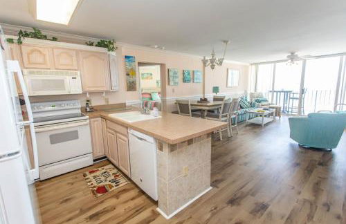 ROYAL GARDEN RESORT 401 condo - Photo 10