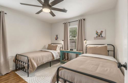 ModernNest-KS Bed and Fire Pit - Foto 28