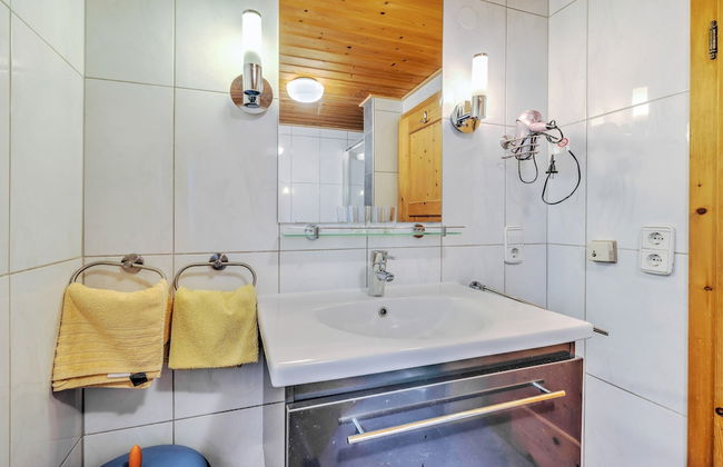 Holiday Home in Tyrol Near Ski Slopes - Foto 32